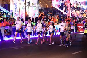 BIB: 
                            <button type="button" onclick="openModal(24194190)" class="btn btn-primary btn-sm float-right btn-popup" data-toggle="modal" data-target=".modal-high-quality">
                        <i class="fas fa-shopping-cart"></i> Add to Cart
                    </button>
                                            <button type="button" onclick="isThisMe(24194190, true)" class="btn btn-success btn-sm float-right btn-popup btn-isme hidden" data-toggle="tooltip" data-placement="bottom" title="นี่คือรูปของคุณใช่ไหม คลิกที่นี่เพื่อเอาเข้าอัลบั้ม">
                        <i class="fas fa-plus"></i> Add to album
                    </button>
                    <button type="button" onclick="isThisMe(24194190, false)" class="btn btn-warning btn-sm float-right btn-popup btn-isnotme hidden">
                        <i class="fas fa-ban"></i> Remove from album
                    </button>